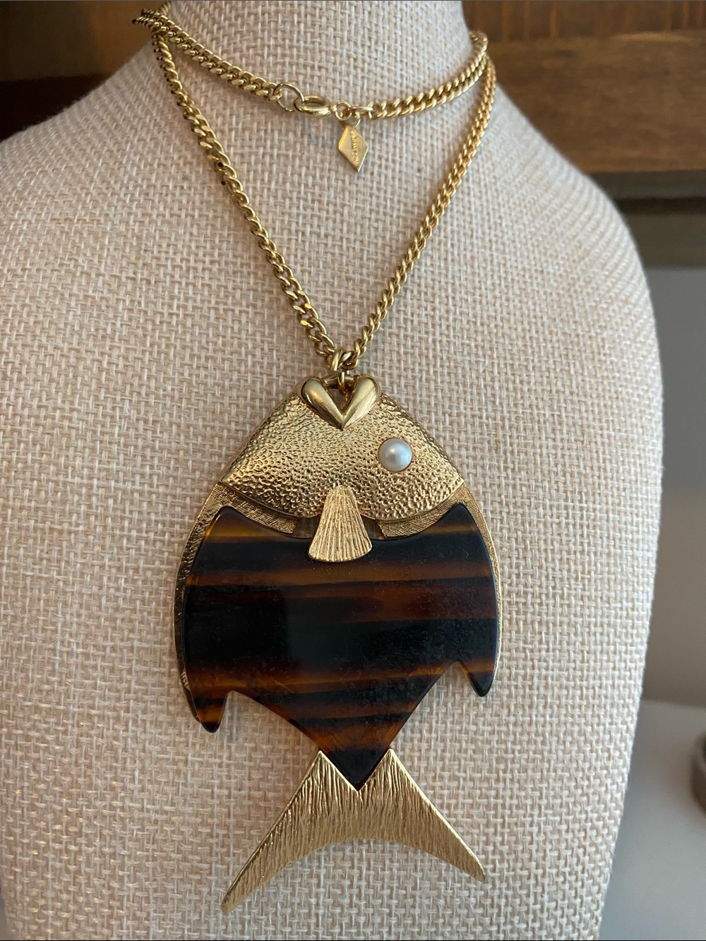RARE Sarah Cov “Tiger Fish” Pendant Necklace - Picture 1 of 5